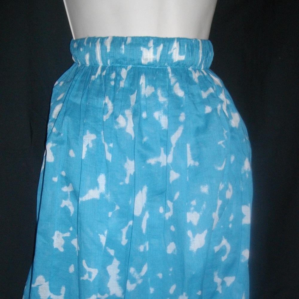 Blue White TSE 8 M Bubble Hem Casual Skirt